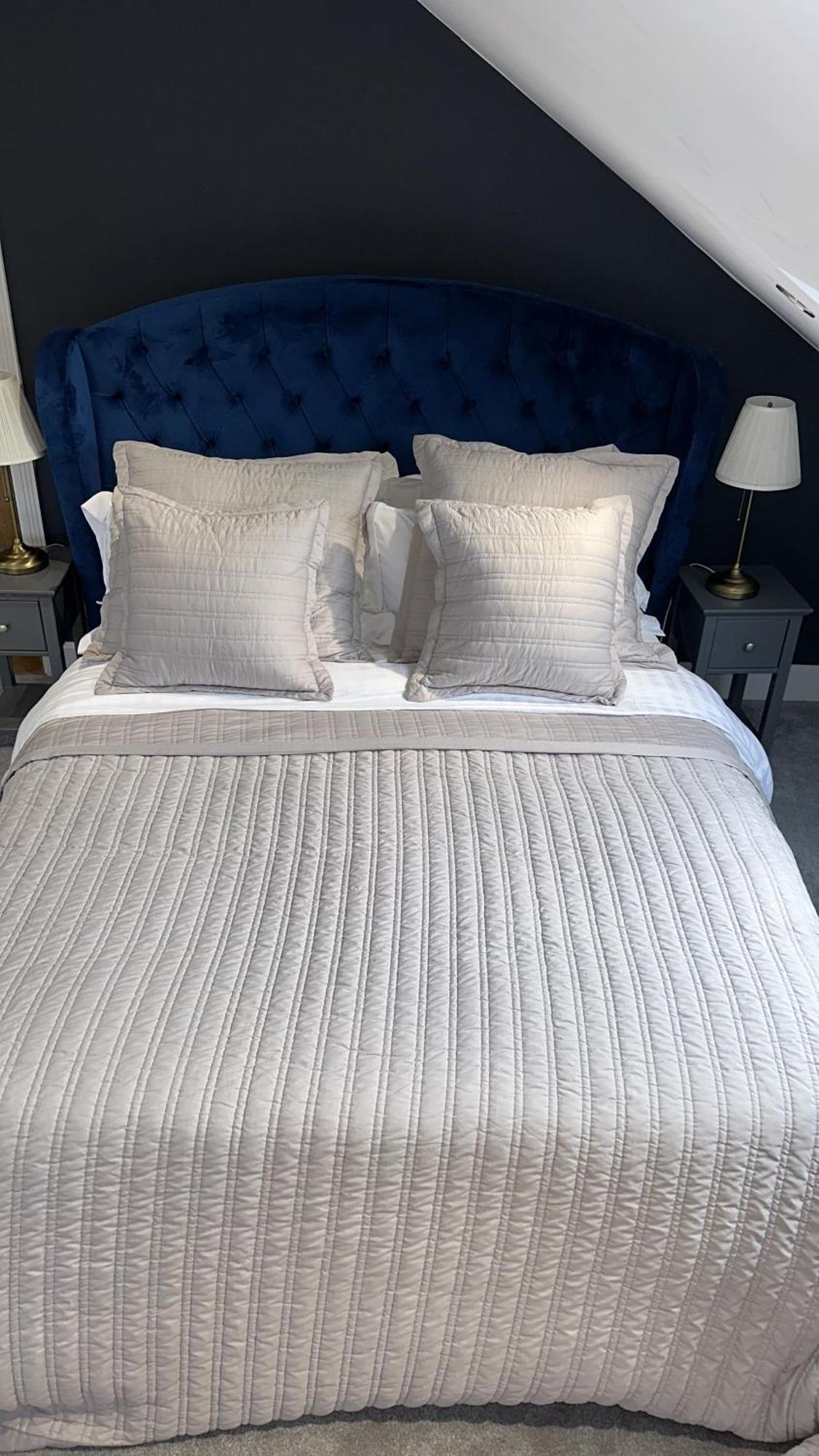 Modern Harrogate House Sleeps 10, Cinema Room & Hot Tub Екстер'єр фото
