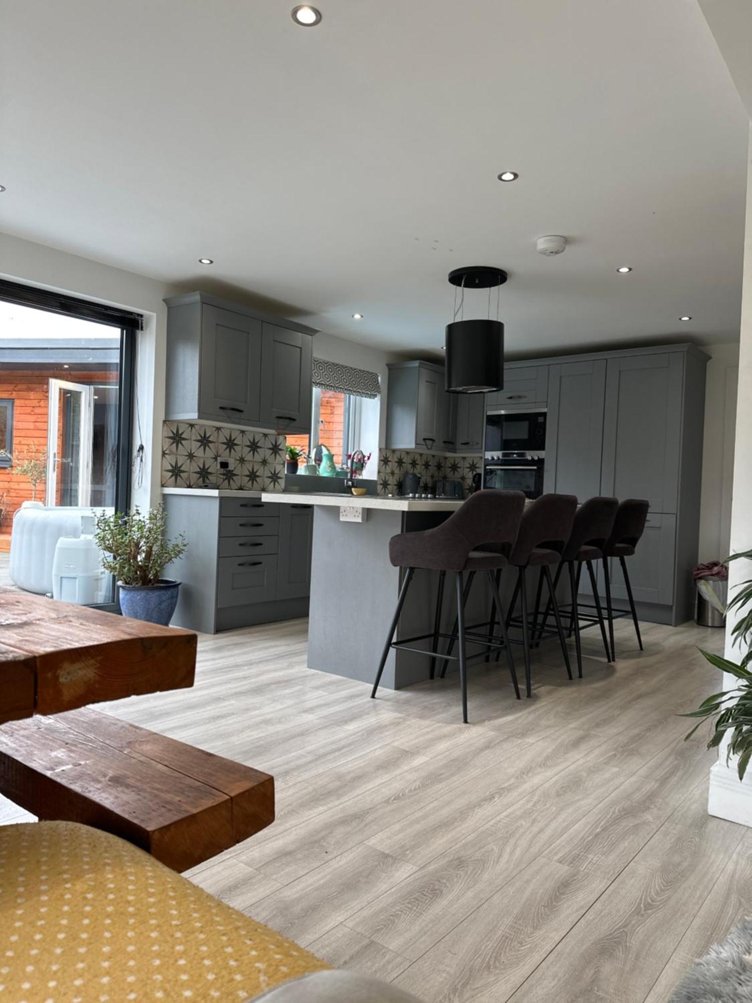 Modern Harrogate House Sleeps 10, Cinema Room & Hot Tub Екстер'єр фото